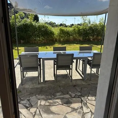 Holiday home Chez Lea Saint-Brieuc-de-Mauron